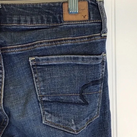💖 American Eagle | 🦅 Skinny Distressed Jeans Size 4 X 32 - Picture 10 of 12